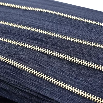 Ritsleting Rol Rits Stainless Steel Metalik Kontinu Untuk Tas Rantai Panjang Tarik Tas Kain Ritsleting Kawat Tembaga Ritsleting Logam