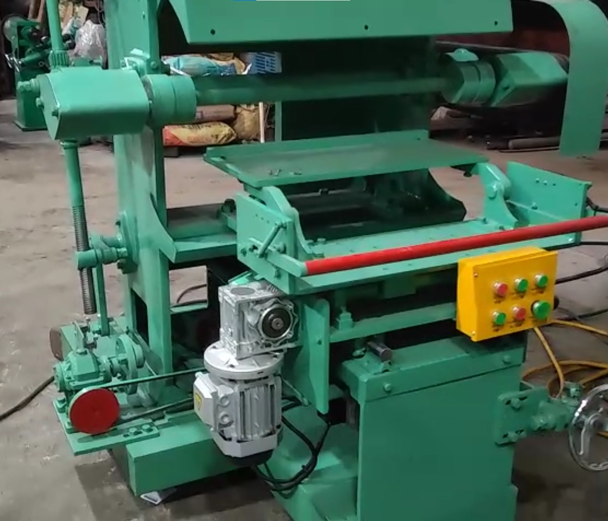 QLQ-HPM-1 Automatic Hardware Polishing/ Buffing Machine
