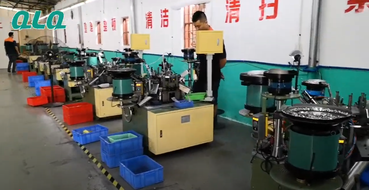 Invisible slider assembly workshop