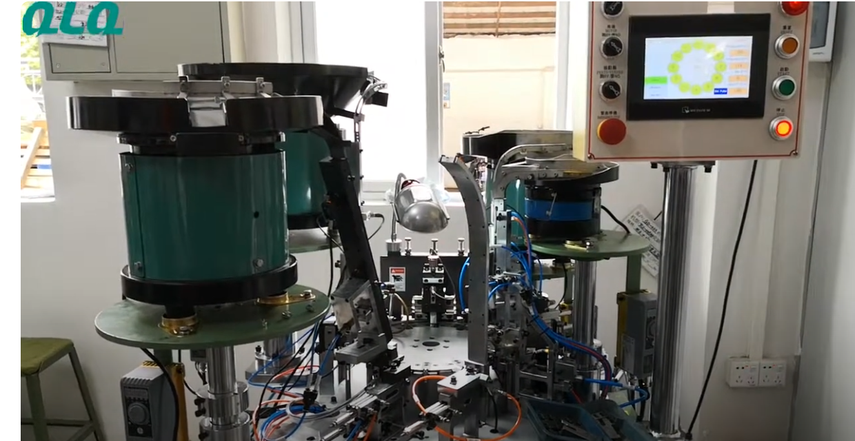 QLQ-025A Automatic & Semi-automatic Auto-lock Slider Assembly Machine