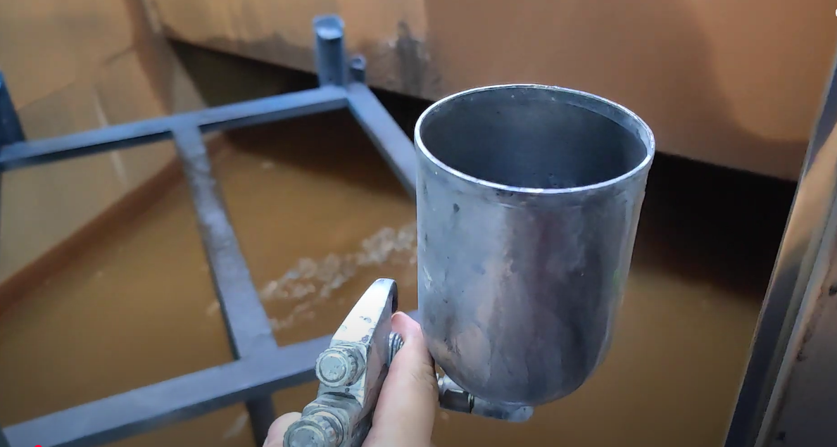Lacquer for hanging painting