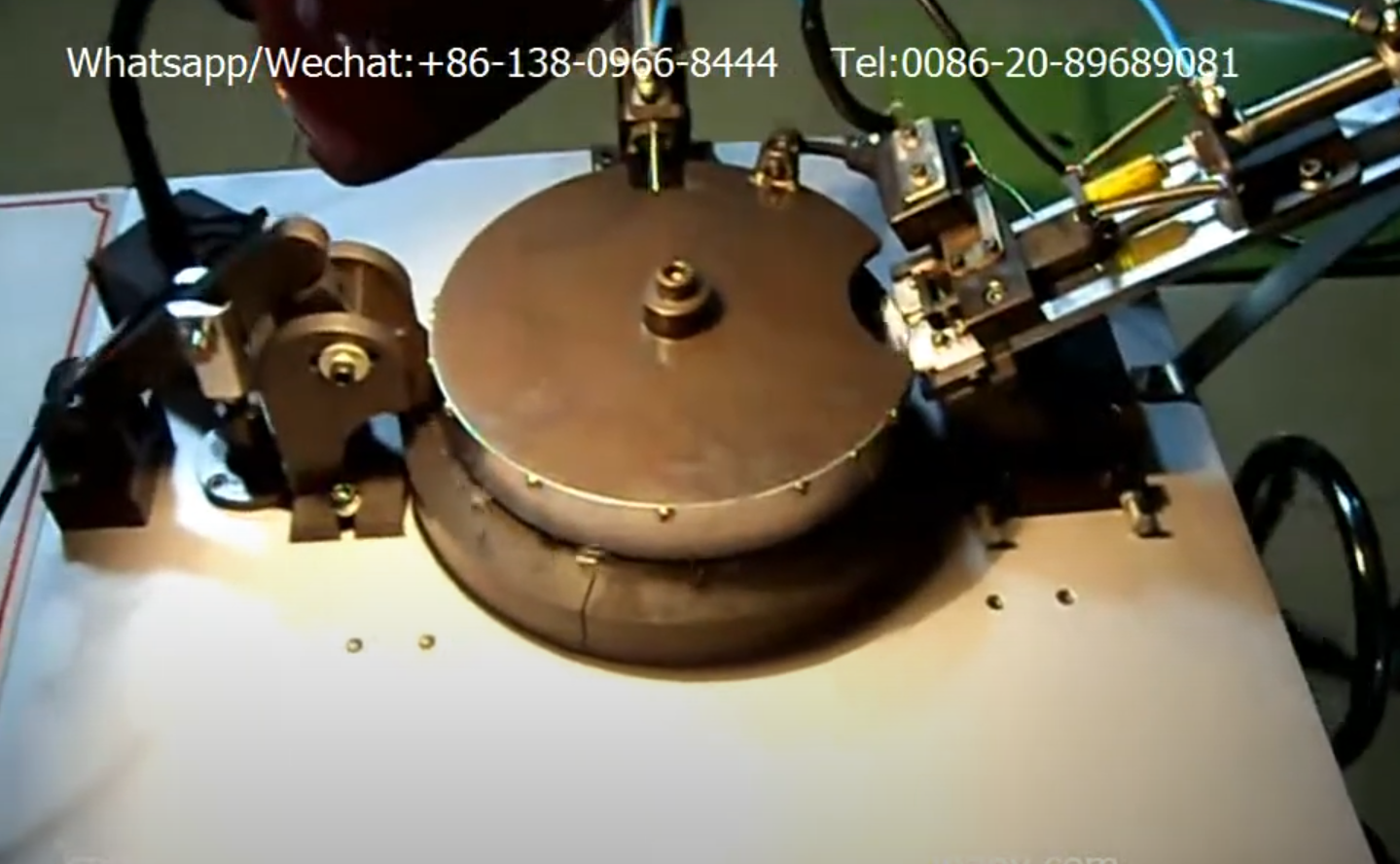 QLQ-021 Semi Automatic Hook+Special Puller Slider Assembly Machine