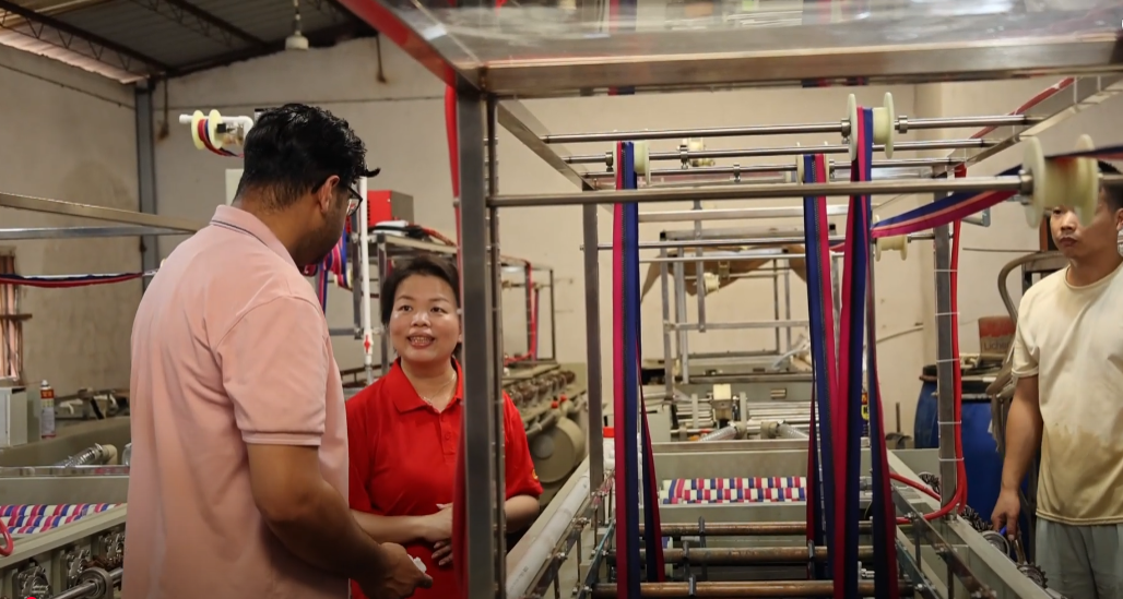 QLQ-GPM-1 Automatic Metal Zipper Shiny Gold Plating Machine