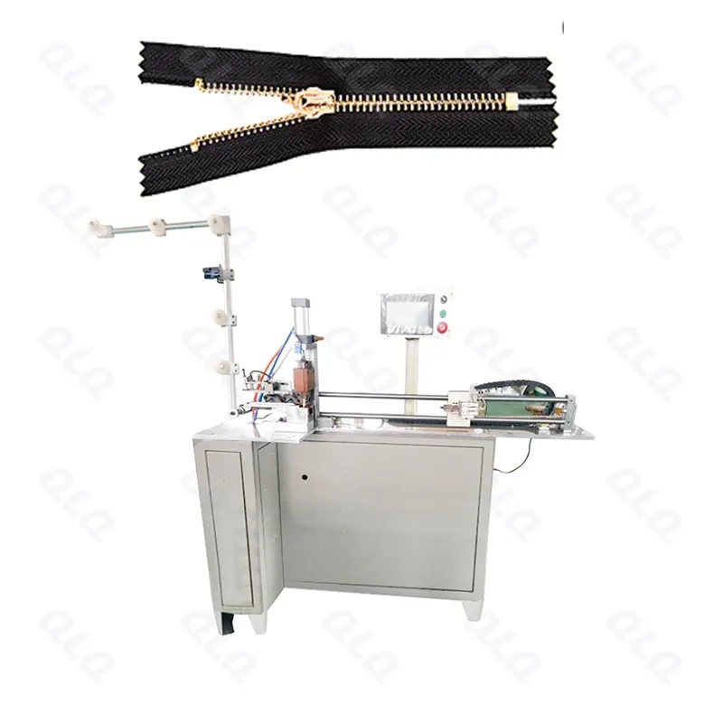 Step 5: Zipper Cutting - QLQ zipper manufacturing machine