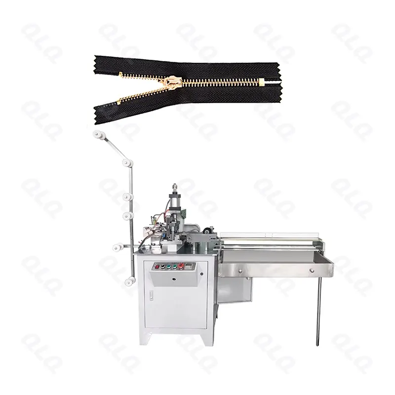 Step 5: Zipper Cutting - QLQ zipper manufacturing machine