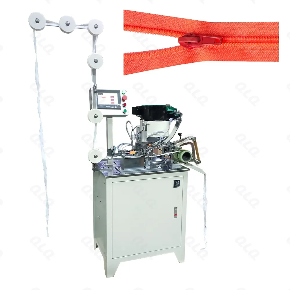 Step 2: Slider Mounting - QLQ zipper manufacturing machine