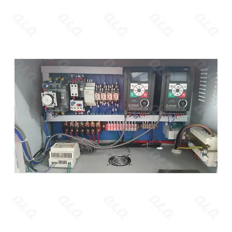 Step 1: Zipper Gumming - QLQ zipper manufacturing machine