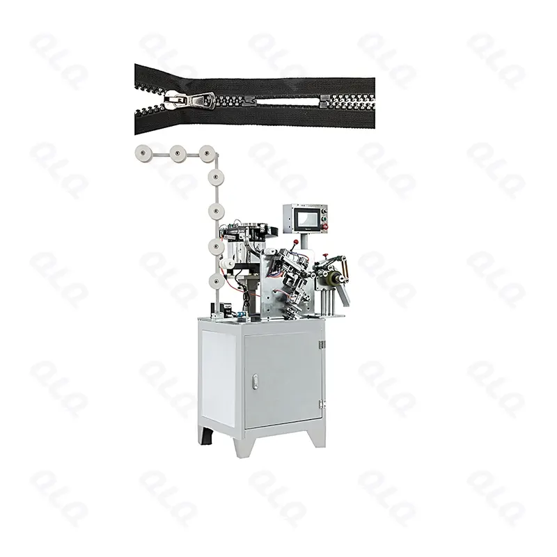 Step 3: Slider Mounting - QLQ zipper manufacturing machine