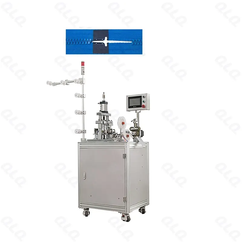 Step 2: Film Sealing - QLQ zipper manufacturing machine