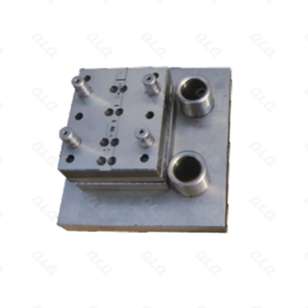Step 1: Pressing - QLQ zipper manufacturing machine