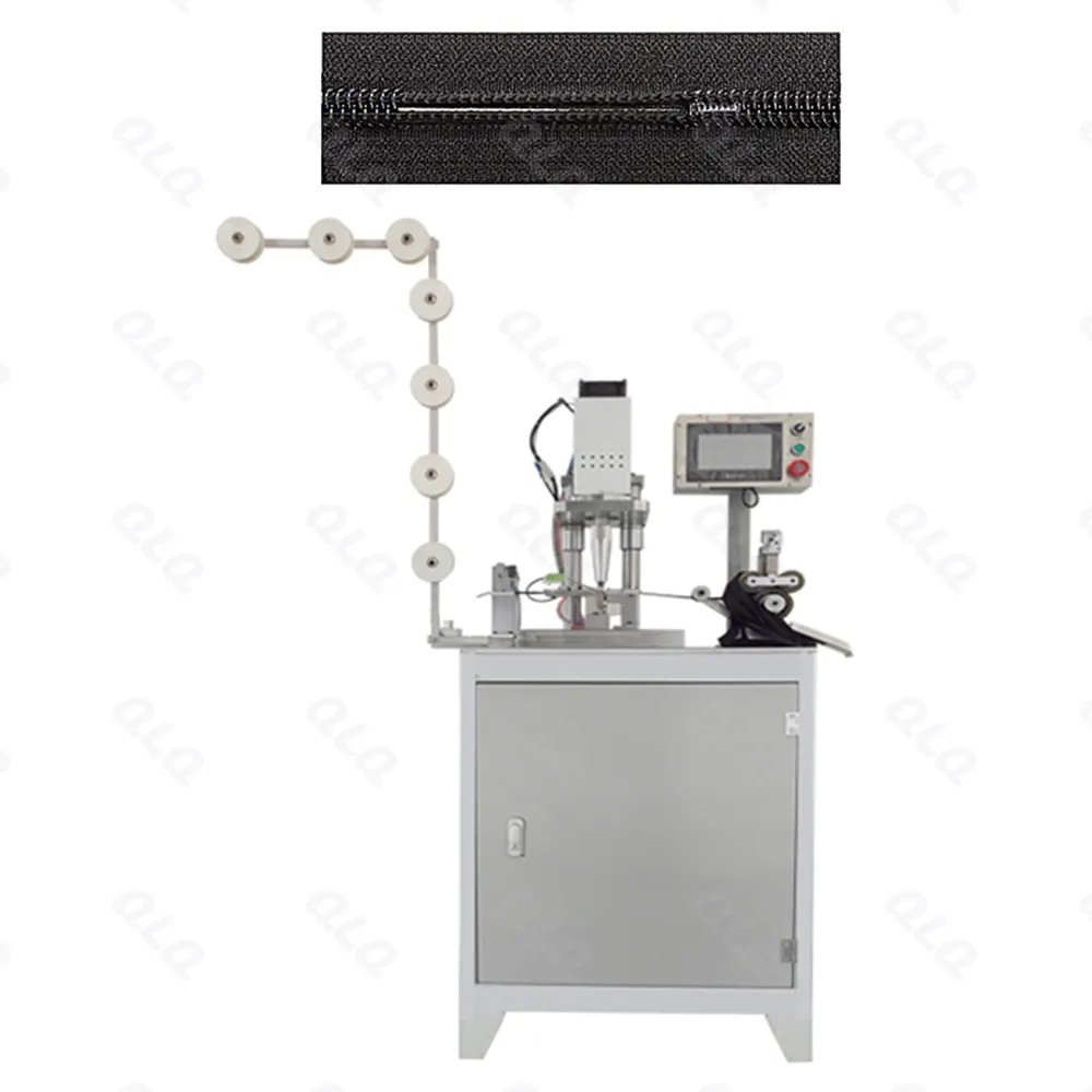Step 2: Bottom Stop Fixing - QLQ zipper manufacturing machine