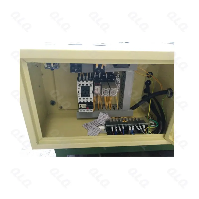 Step 6: Assembling - QLQ zipper manufacturing machine