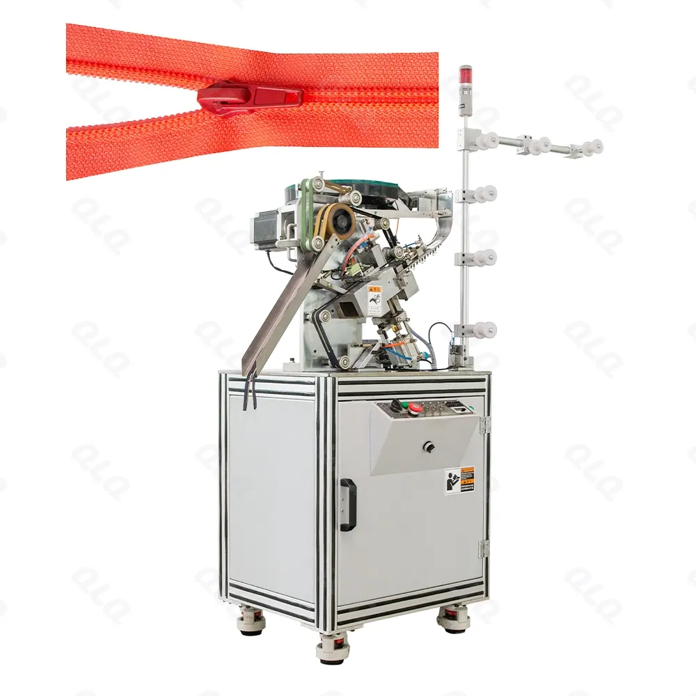 Step 2: Slider Mounting - QLQ zipper manufacturing machine