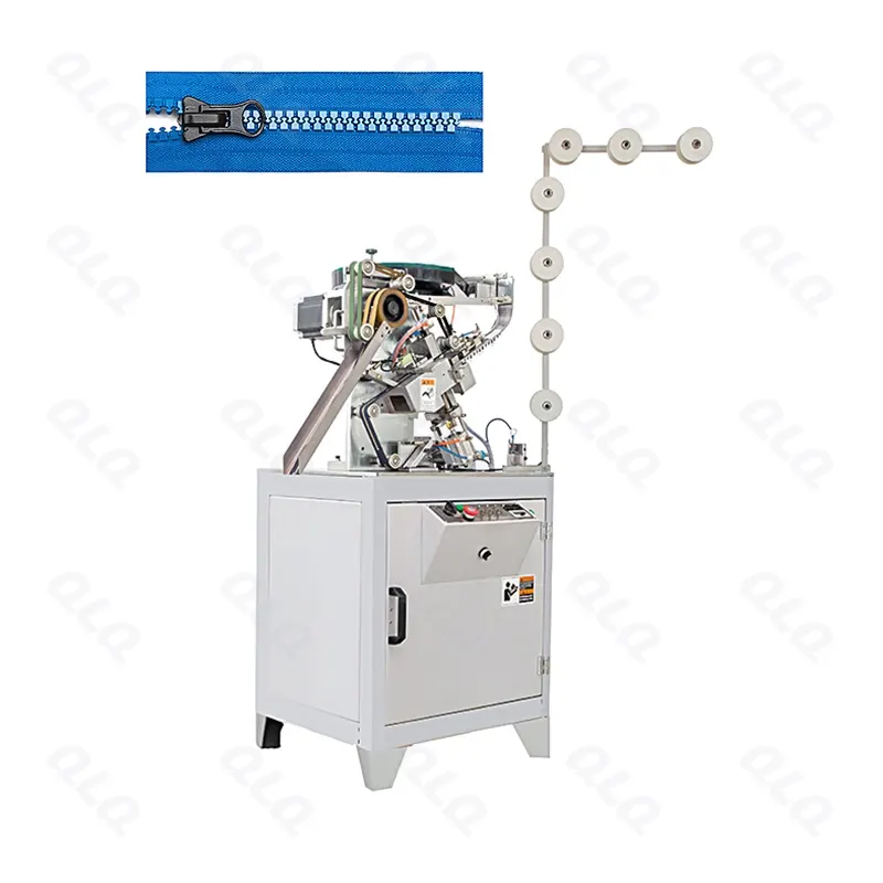 Step 2: Slider Mounting - QLQ zipper manufacturing machine