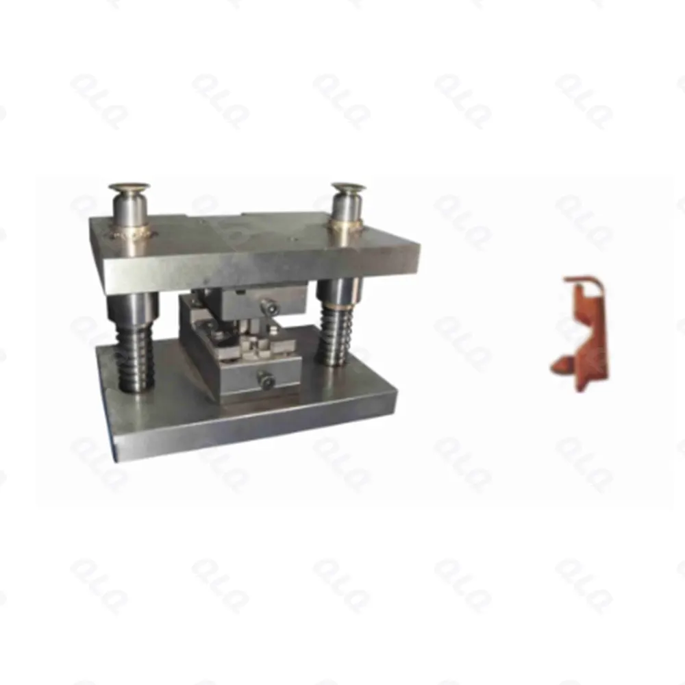 Step 1: Pressing - QLQ zipper manufacturing machine
