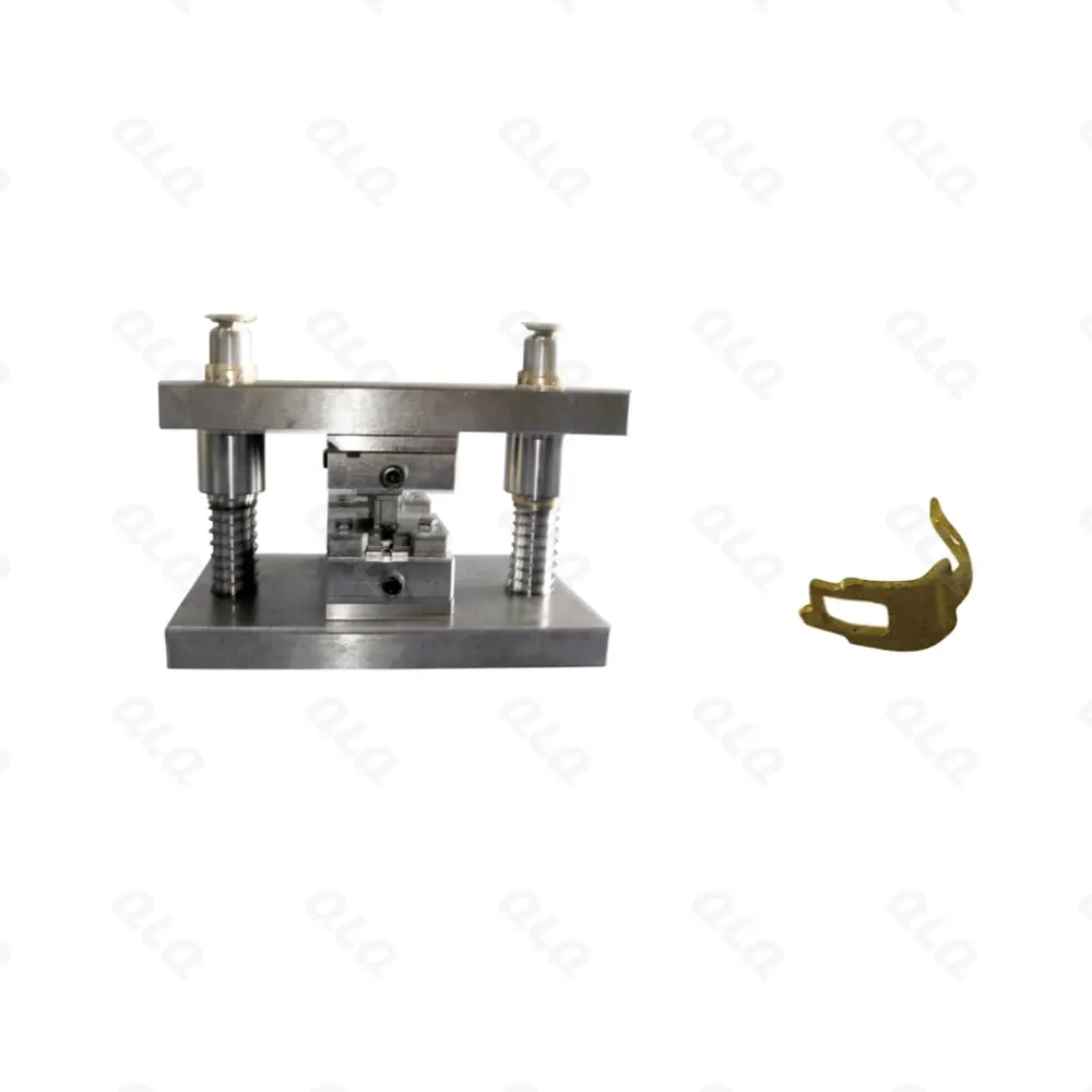 Step 1: Pressing - QLQ zipper manufacturing machine