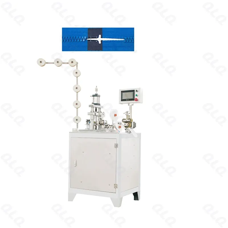 Step 2: Film Sealing - QLQ zipper manufacturing machine