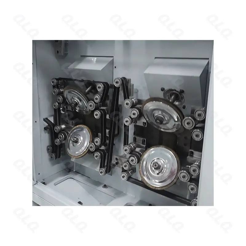 Step 4: Teeth Side Polishing - QLQ zipper manufacturing machine