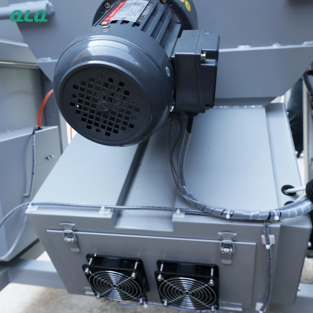 Intelligent barrel painting machine