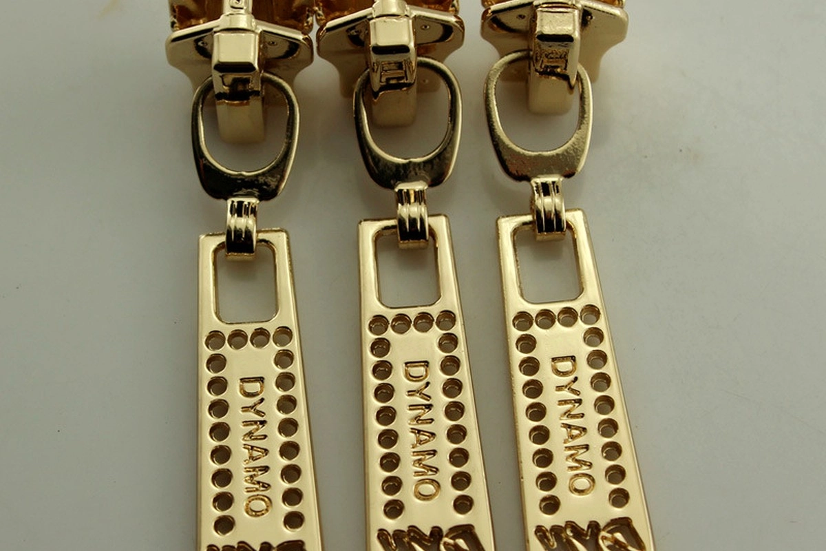 Real painted small hardware after coating