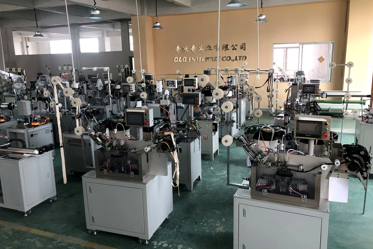 Metal zipper factory floor