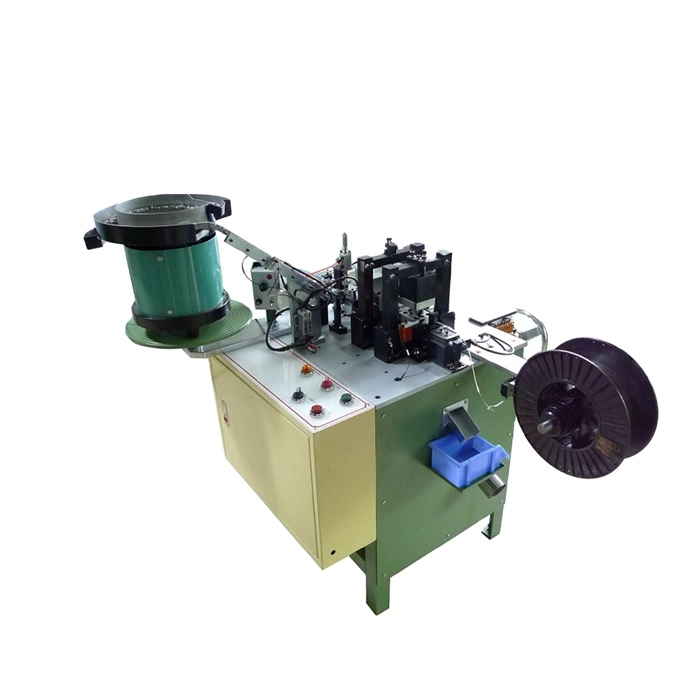 Electrocoating Basics for Junior Technicians: Racking, Rinsing and Bath Checks