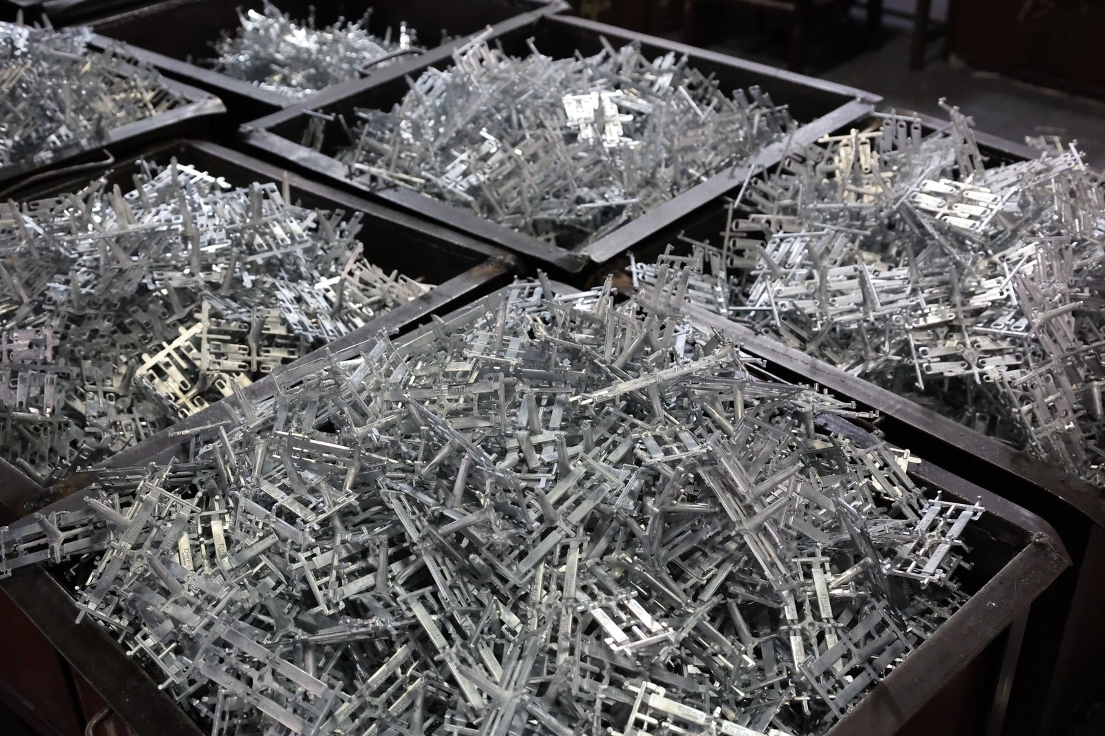 Case Study: Barrel Line Throughput Up 22 Percent — Load Standards and Changeover Staging That Delivered It