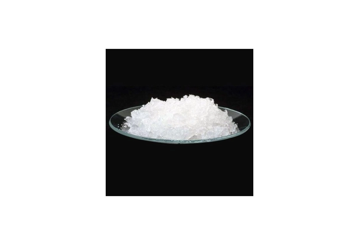 Ammonium Fluoride &mdash; product form (colour and physical appearance)