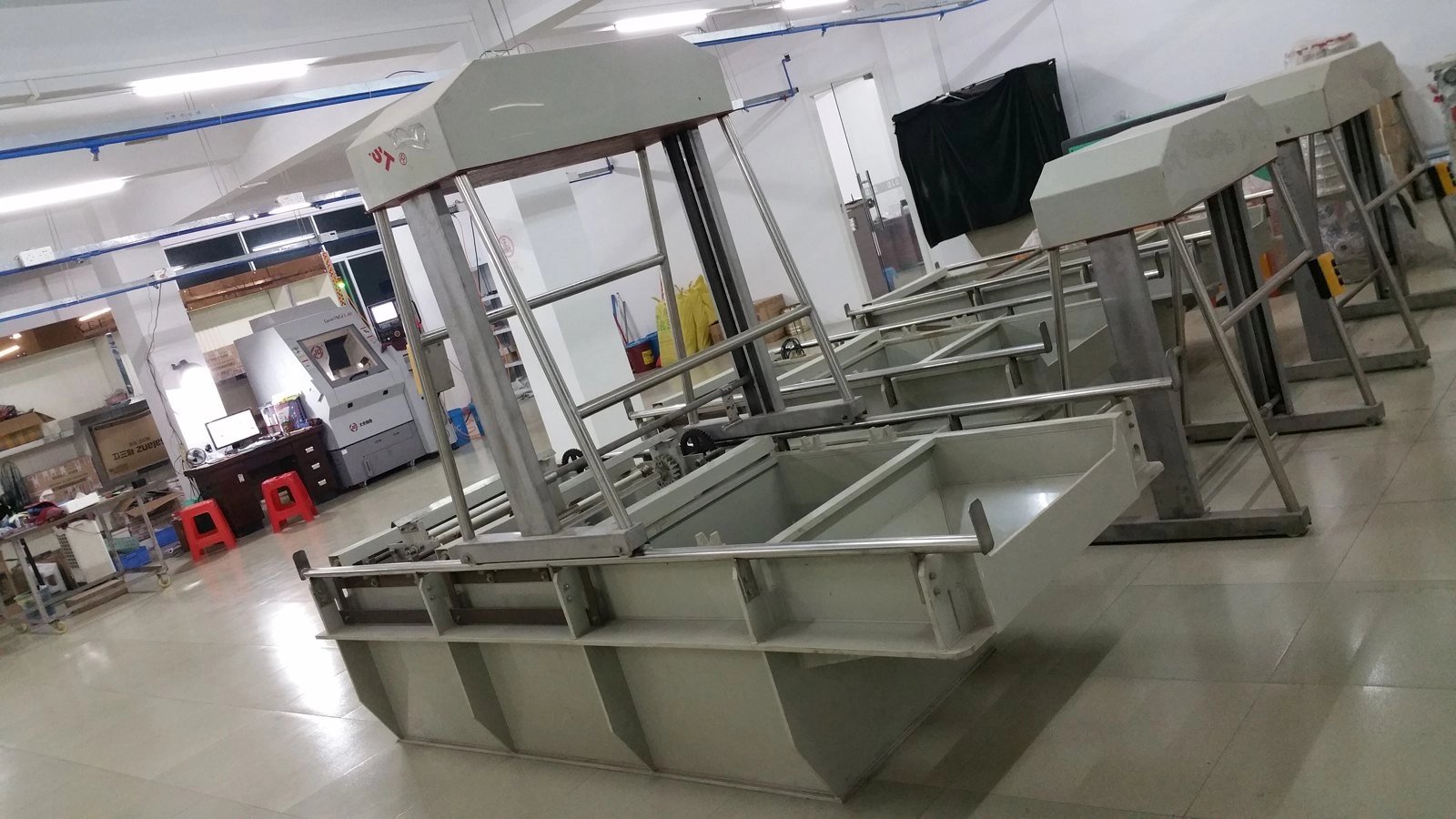 Semi-automatic barrel plating machine - 8 standard colours plus Panton